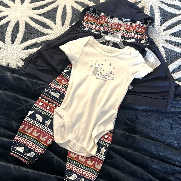 New Baby Polar Bear Family 3-Piece Winter Graphic Playwear Onesie Jacket Pants - Picture 10 of 10